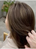 レイヤーカットハイライトブリーチ白髪ぼかし