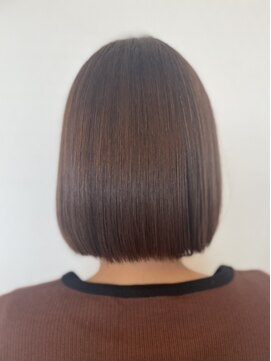 ルーナルーチェ(Luna Luce) 縮毛矯正  ぷつっとボブ