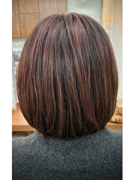 エモーション emotion hair ピンクハイライト