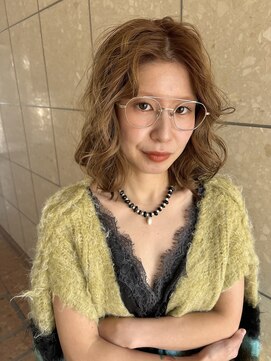 グラスペディア(graspedia) ハイトーン/ケアブリーチ/ゆるふわ/ベージュカラー/ブラウン