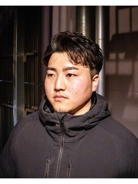 トリム 渋谷(trim.) [渋谷/メンズ/メンズサロン/メンズ専門/メンズカット]＜理容室＞