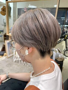 ノイ(noi) #noi_style マッシュショート×ミルクティーグレージュ