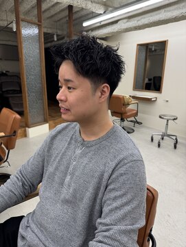 タミーズ 金山(Tummy's) スパイキーショート×ツイストスパイラルパーマ