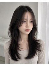 リビンバイアフロート(Livin by afloat)&nbsp;韓国風レイヤーカット/ロングレイヤー/ハッシュカット