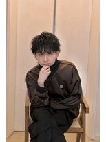 ボーイ(BOY)&nbsp;グロスシャドウ波巻きパーマ
