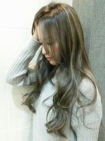 ヘア ヴィーヴル 田宮店(Hair BIVRE) ツヤ感たっぷりグレイアッシュ