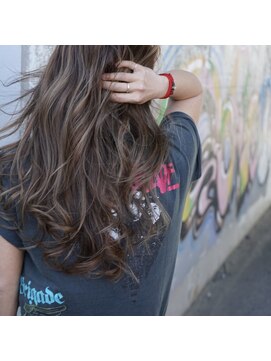 ブリックバイブレイス 千葉 千葉中央(brick by brace) グランジ＋サーフ☆ハイライトスタイル