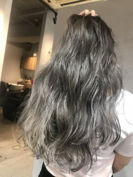 ジーナ(XENA) 王道グレージュグラデーション