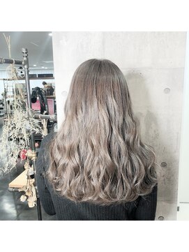 シュプバイトゥーミー(sup.by tomee) フォーギーベージュ