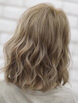 ビランチェ 池袋(bilancia)&nbsp;ケアブリーチ/ヌーディーカラー/ダブルカラー【池袋/池袋東口】