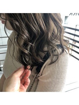 リバレッジ 広尾(Leverage) アッシュハイライト