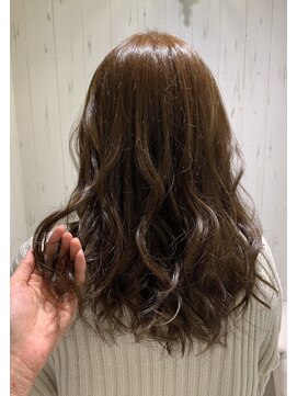 ラ ブランシュ 大宮(La Blanche) 【大宮/東口】エアリーミディ髪質改善／オージュア