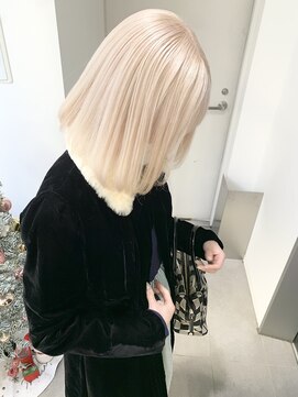 ランテルディ 渋谷(LANTERDIT) 【LANTREDIT】ホワイトベージュ（ブリーチ2回）担当JUN