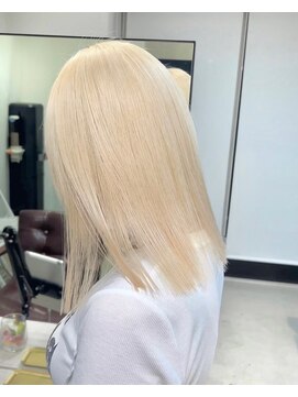 ロイス 神宮前(ROIS) 透明感ベージュカラー/ダブルカラー/ケアブリーチ[表参道駅]