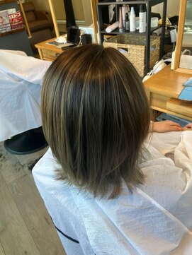 アンバー(amber) くびれボブ