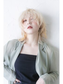 アジールヘア 北千住駅西口店(agir hair) レディースフルメイクホワイトカラー北千住