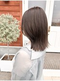 ベージュ系オリーブカラー大人ミディアム