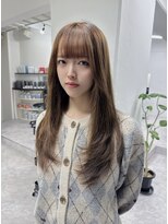 コディー(CODY)&nbsp;レイヤーカット ミディアムレイヤー 顔周りレイヤー