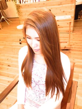 レアリス ヘアーデザイン(REALIS hair design) 前髪ふわストレート