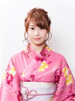 エストラスト 京都本店(s_trust)&nbsp;浴衣にはコレ！編み込み崩しふんわりアップスタイル