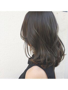 フォーク(FOLK) なめらか色のゆれ髪