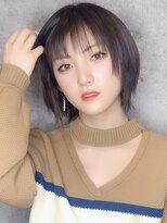 アフィーロ(ACHFILO) 岡田奈々様アッシュグレーハンサムショートマッシュ前髪エクステ