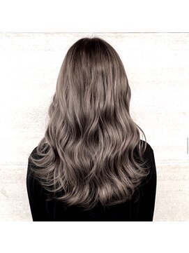 ジーナ 梅田(Zina) ☆Ｚｉｎａ☆アッシュベージュ揺らぎウェーブ♪