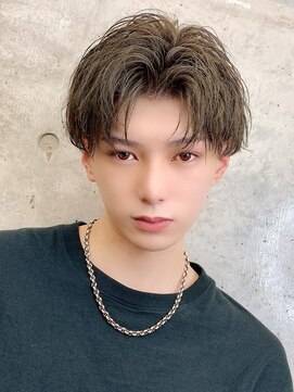 リップス 表参道店(LIPPS) 2ブロック刈り上げマッシュ【細束センターパート】