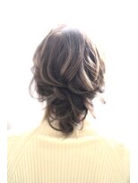 マルケ(marquer)&nbsp;北堀江ヘアメイクサロンマルケ/ダウンシニヨン