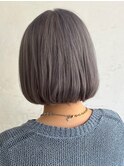 斜めバング　グレージュカラー　ブリーチ