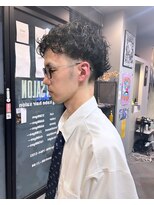 ダニーコウベ(Danny kobe)&nbsp;わしゃわしゃパーマ