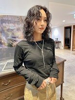 ヘアーアイストゥーレ(HAIR ICI TRE)&nbsp;パーマ　ミディアムパーマ　レイヤー　担当　桜桃