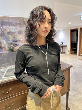 ヘアーアイストゥーレ(HAIR ICI TRE) パーマ ミディアムパーマ レイヤー 担当 桜桃