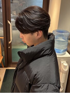 アルム オモテサンドウ(ALLM omotesando) 韓国風カルマパーマ メンズ韓国ヘア メンズカット 原宿 表参道