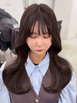 ロイオブジゼル(roi of GiseL)&nbsp;ロング　韓国ヘア　くびれ　顔周り　レイヤーカット　黒髪