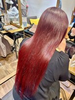 ヘアリゾート粋 新宿三丁目本店&nbsp;レッドカラー/艶髪/ストレートロング