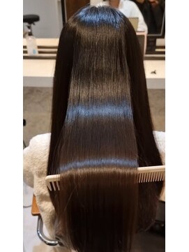 ジーナ 船橋(Zina) 髪質改善＊ロングレイヤーグレーベージュ＊美髪【Zina船橋】