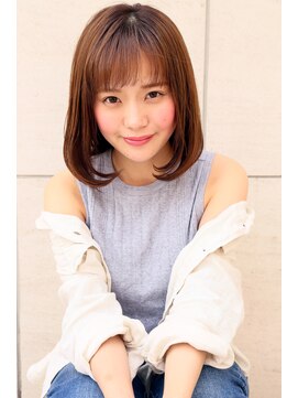 ロエナ(ROENA) 20代30代40代50代小顔カット黒髪ワンレンボブルフネビージュ前髪