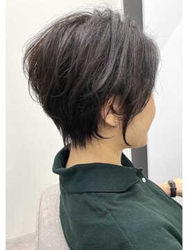 フレーム ヘア ルーム 天王寺駅前店(FRAME hair room) 【FRAME天王寺駅前/全席個室サロン】襟足スッキリショート♪
