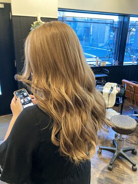 バイナル ゴールドベージュ 金子