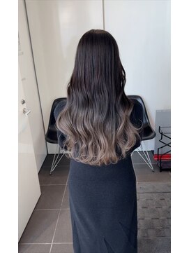 イース バイ アンブルリュクス 北千住(Ease by amble luxe) グラデーション