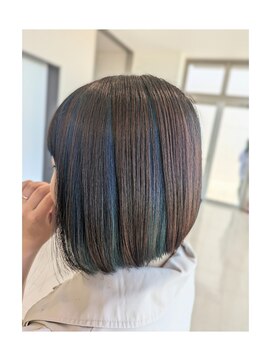 オシャマヘアー マチニワ店 インナーカラーブルー