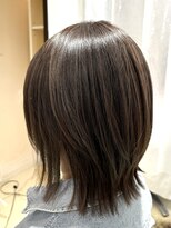 アズール 草加(azule)&nbsp;ミディアムレイヤー　丸み　髪質改善カラー