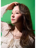 アンアタッシュ(UNE ATTACHE) 軽やかさと透明感、シアーブライトが叶える夏カラー◎ハイライト