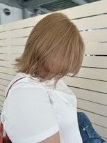 シダ(sida)&nbsp;初ブリーチにおすすめブラウンベージュ