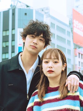 モアナ バイ ラナ 上小田井(MoanA BY LANA) デザインカラー/レイヤーカット/ウェットヘア/オリーブベージュ