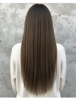 オンク 新宿(onk)&nbsp;黒髪/グレーベージュ/レイヤーロング/前髪パーマ[新宿駅]