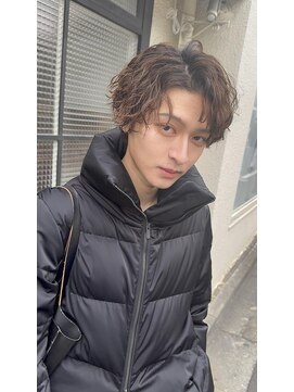 キャンバス バイ ネオリーブ 横浜西口(Canvas by neo.) 横浜★ツイストスパイラル縦落ちパーマ