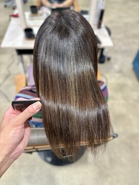 ☆悩みに寄り添う、やわらか美髪矯正☆