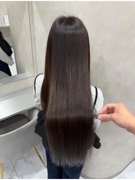 キング 心斎橋店(K!ng) ハイライトカラーミルクティーベージュレイヤーカットオルチャン